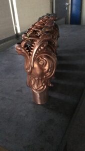 pièces d'ornements métalliques de toitures