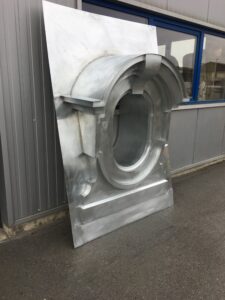 pièces d'ornements métalliques de toitures