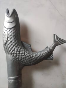 pièces d'ornements métalliques de toitures