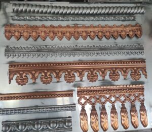 pièces d'ornements métalliques de toitures