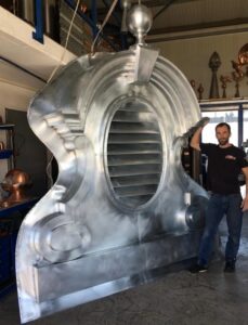 pièces d'ornements métalliques de toitures